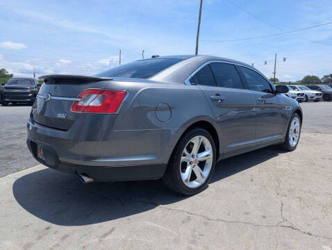 2011 Ford Taurus SHO