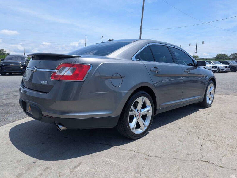 2011 Ford Taurus SHO