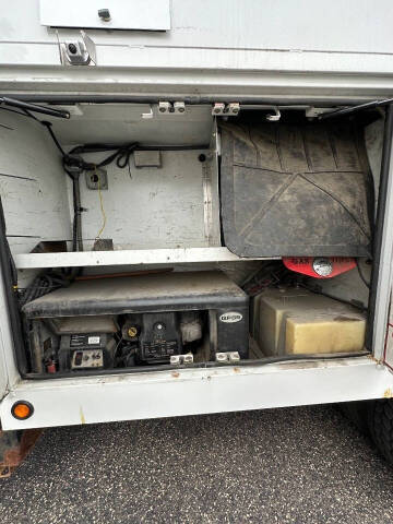 2011 Ford F-750 Super Duty