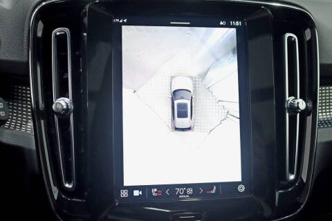 2021 Volvo XC40 Recharge Pure Electric P8