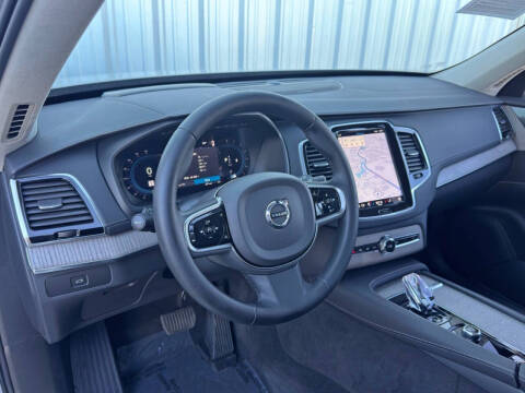 2024 Volvo XC90 B6 Ultimate Bright Theme 7P