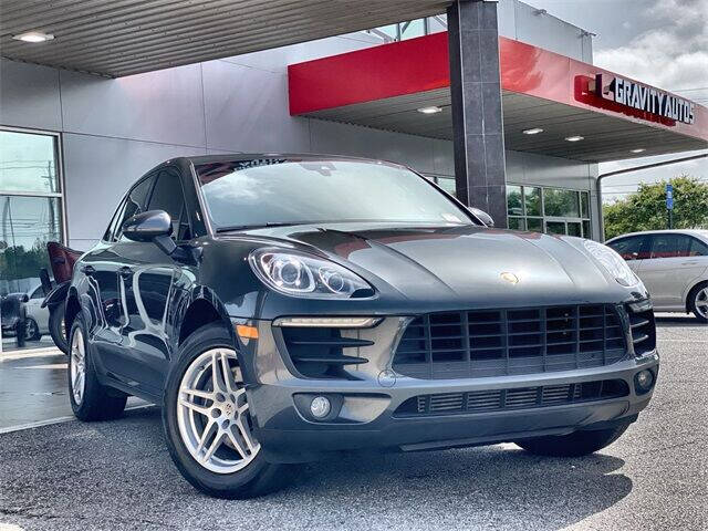 2017 Porsche Macan