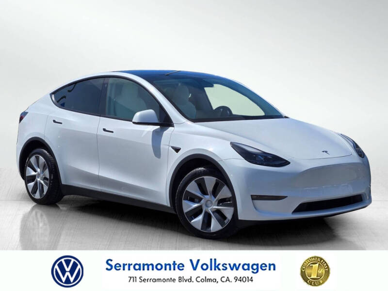 2023 Tesla Model Y Long Range
