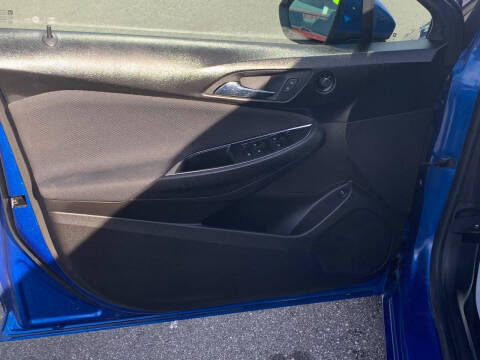 2017 Chevrolet Cruze LT Auto