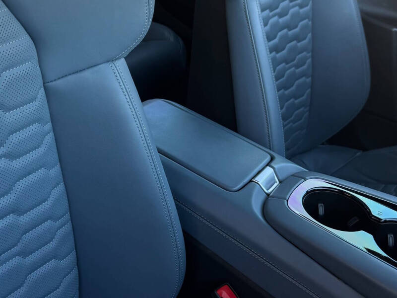 2024 Audi e-tron GT quattro Prestige