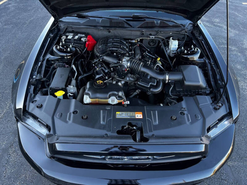 2013 Ford Mustang V6 Premium