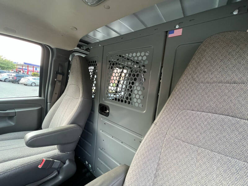 2018 Chevrolet Express 2500