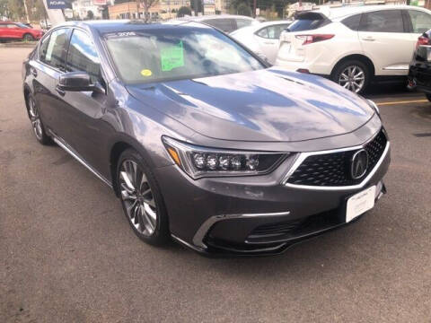 2018 Acura RLX