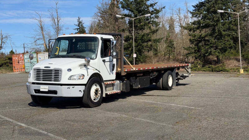 2019 Freightliner M2 106