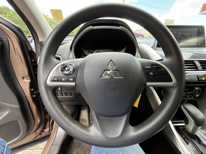 2019 Mitsubishi Eclipse Cross LE