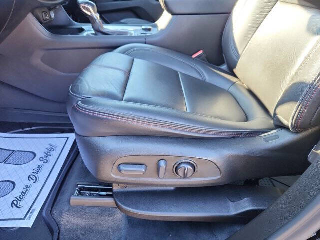 2022 Chevrolet Traverse RS