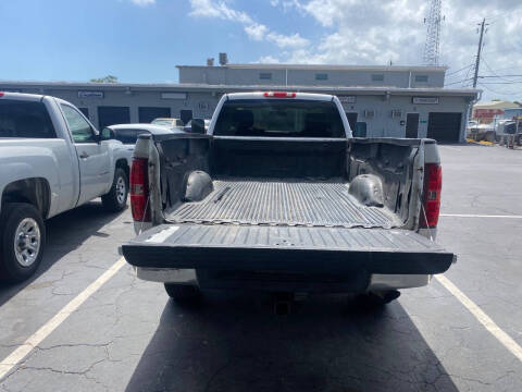 2014 Chevrolet Silverado 2500HD Work Truck