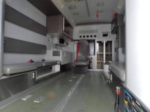2016 Freightliner M2 106
