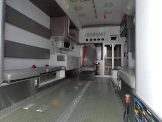 2016 Freightliner M2 106