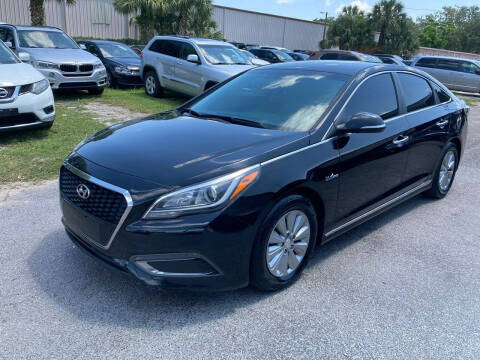 2016 Hyundai Sonata Hybrid for sale at Top Garage Commercial LLC in Ocoee FL