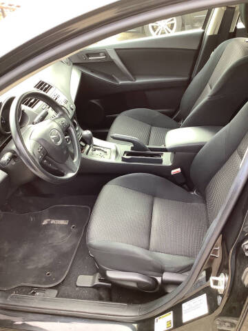 2013 Mazda MAZDA3 i Sport