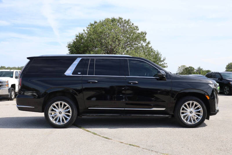 2023 Cadillac Escalade ESV Premium Luxury