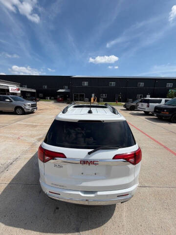 2019 GMC Acadia Denali
