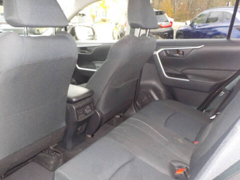 2022 Toyota RAV4 Hybrid LE