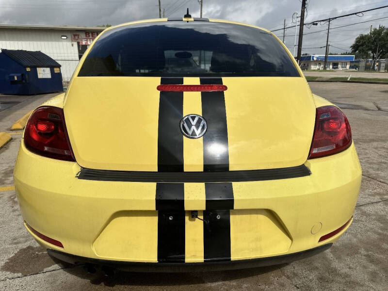 2015 Volkswagen Beetle 1.8T Entry PZEV