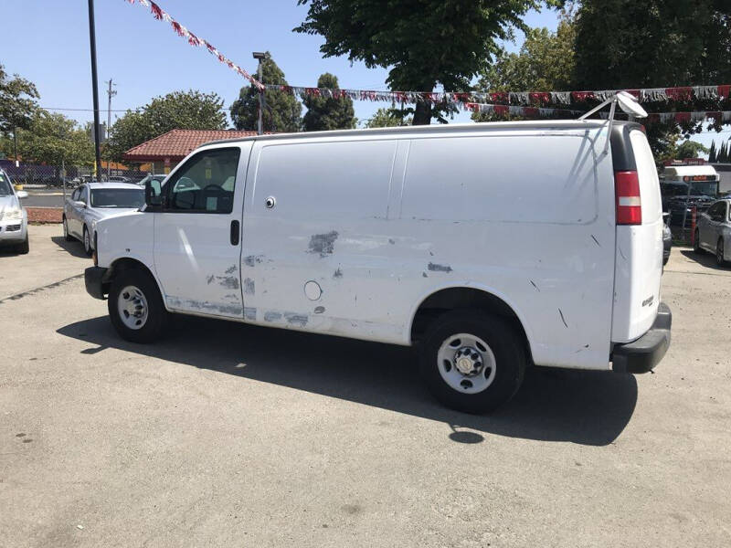 2013 Chevrolet Express 2500