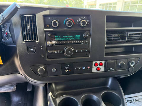 2016 Chevrolet Express 2500
