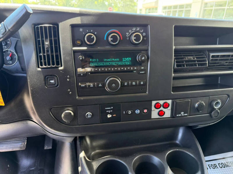 2016 Chevrolet Express 2500