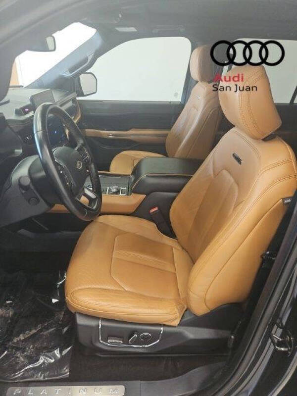 2022 Ford Expedition MAX Platinum