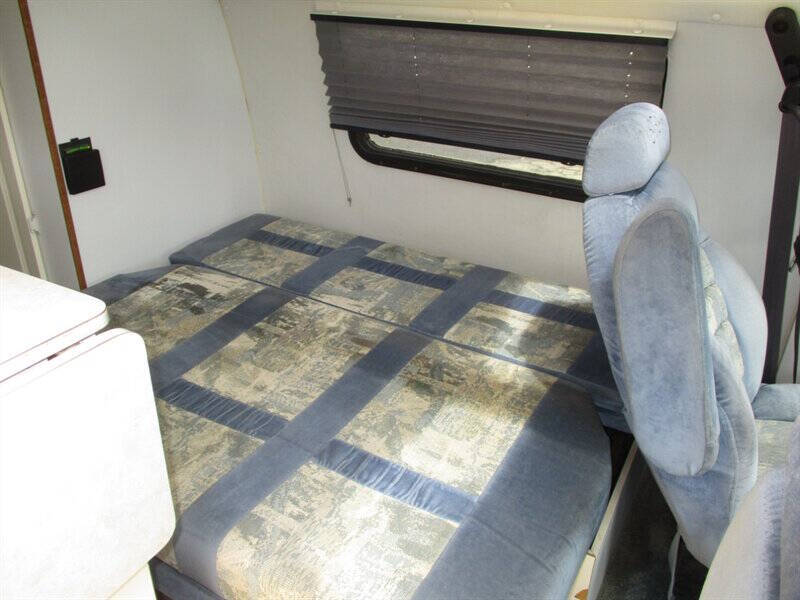 2000 Dodge Ram Van 3500