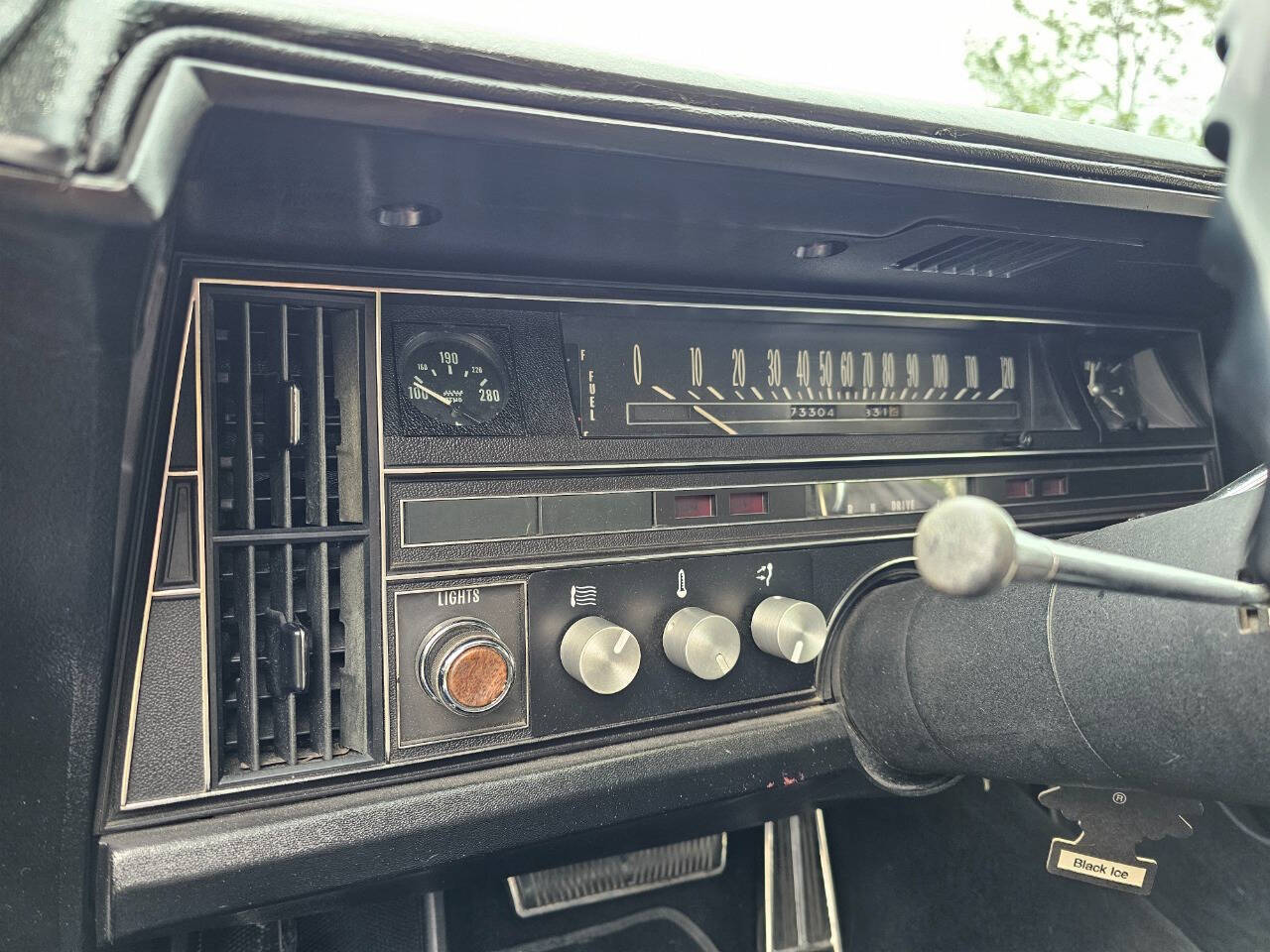 1969 Cadillac DeVille 194