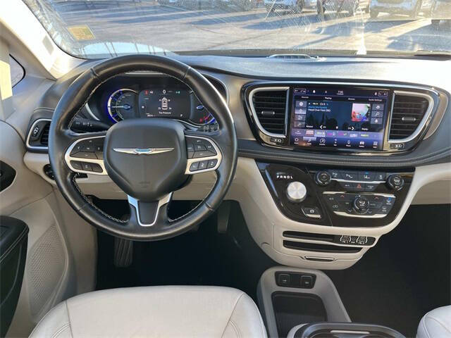 2021 Chrysler Pacifica Hybrid Touring L