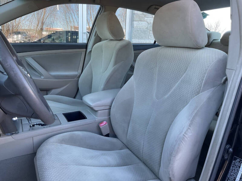 2009 Toyota Camry LE