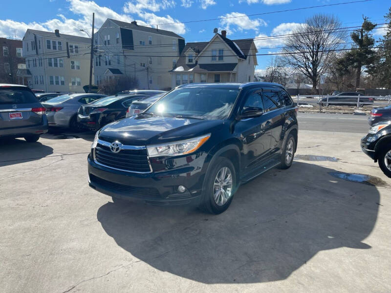 2014 Toyota Highlander for sale at New Park Avenue Auto Inc in Hartford CT