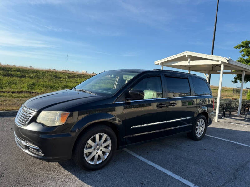 2013 Chrysler Town and Country Touring