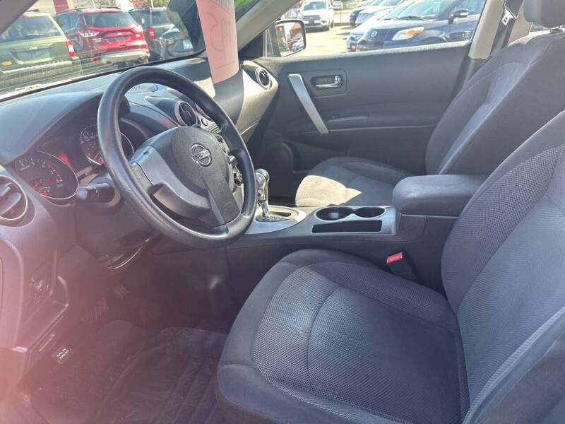 2011 Nissan Rogue S