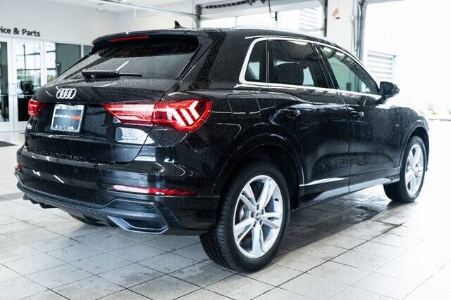 2019 Audi Q3 quattro S line Prem Plus 45 TFSI