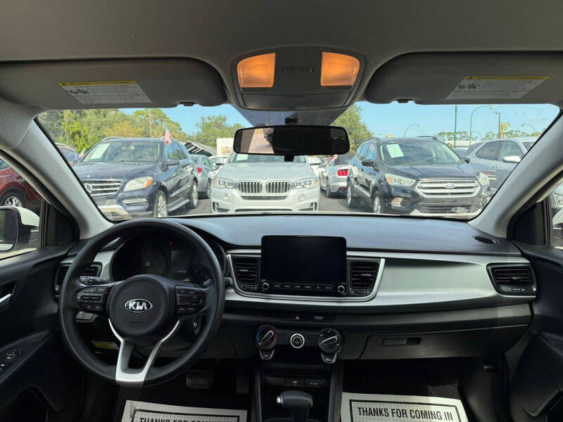 2021 Kia Rio 5-Door S