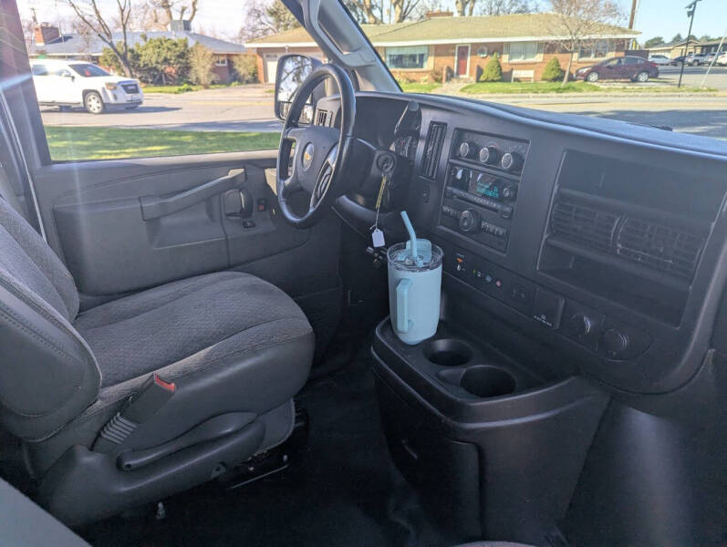 2019 Chevrolet Express 3500