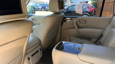 2015 Infiniti QX80