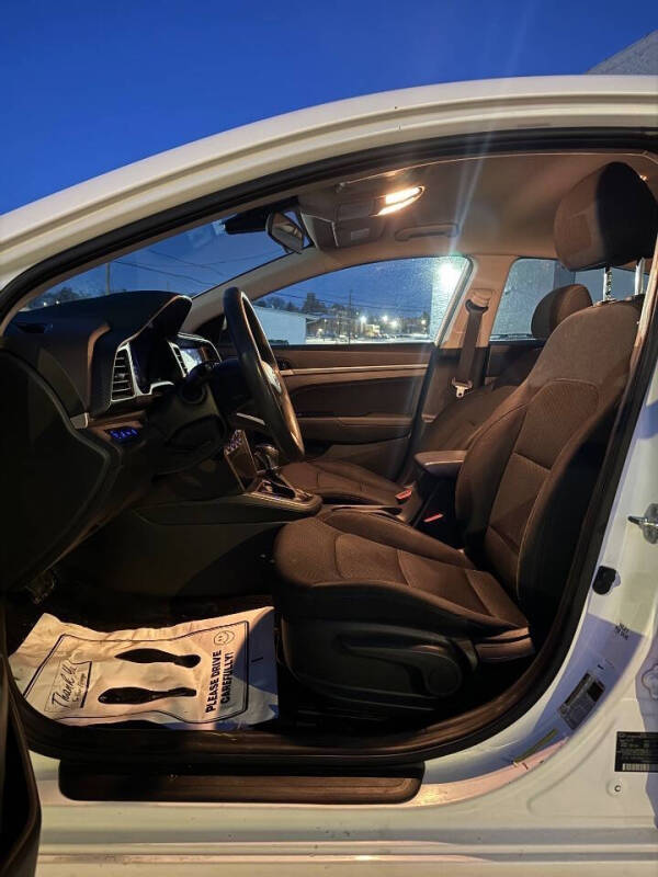 2020 Hyundai Elantra SEL