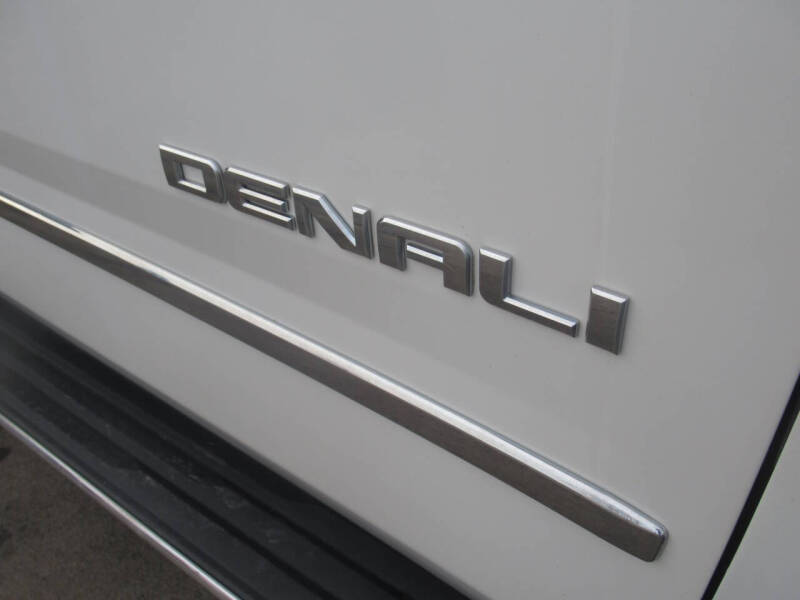 2017 GMC Yukon Denali