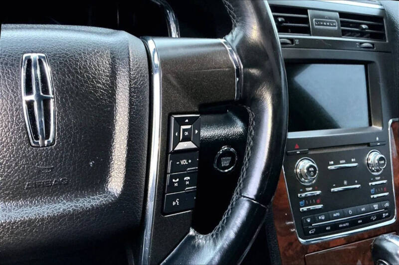 2017 Lincoln Navigator L Select