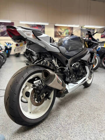 2013 Suzuki GSX-R750