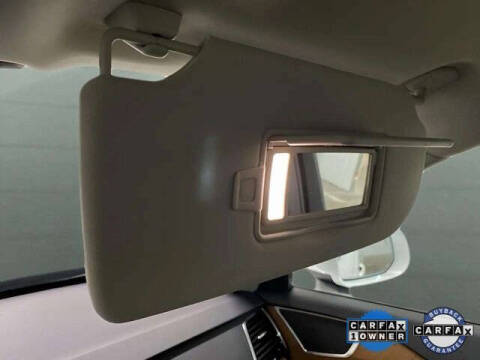 2025 Volvo XC90 B6 Plus Bright Theme 7P