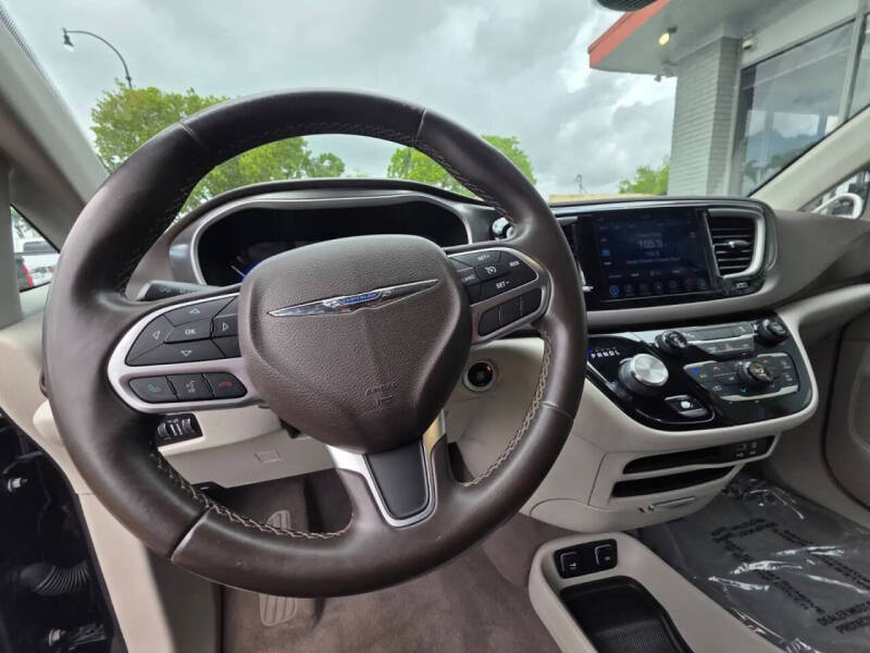 2017 Chrysler Pacifica
