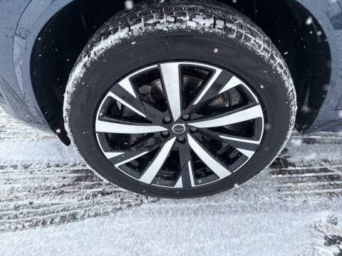 2026 Volvo XC90 B6 Core