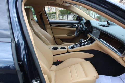 2020 Porsche Panamera 4
