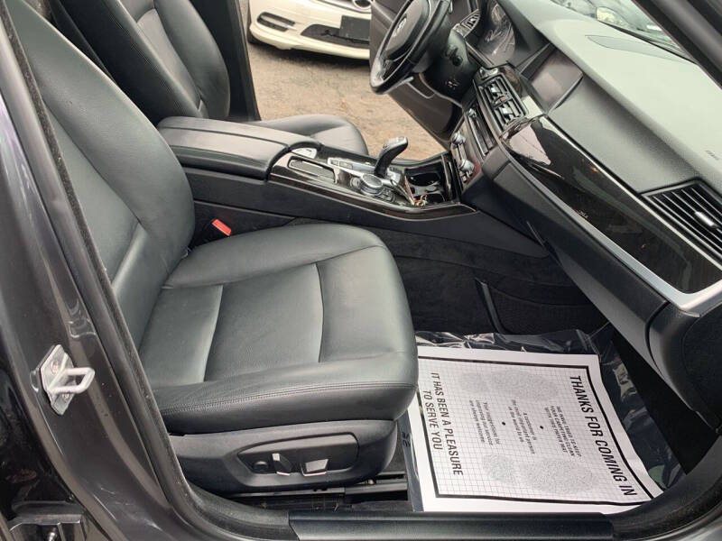 2016 BMW 5 Series 528i xDrive