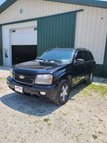 2006 Chevrolet TrailBlazer for sale at WESTSIDE GARAGE LLC in Keokuk IA