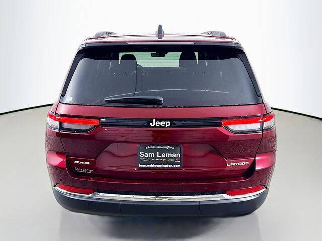 2025 Jeep Grand Cherokee Laredo